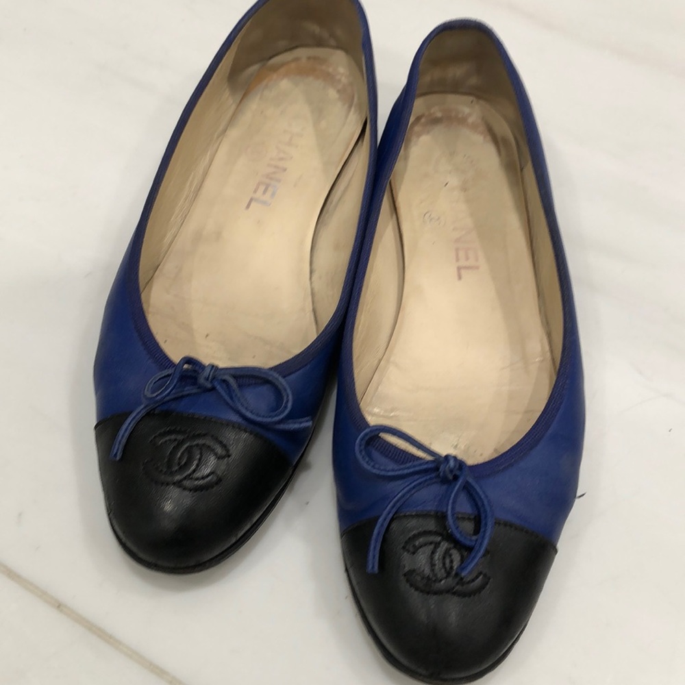 Chanel ballerina flats